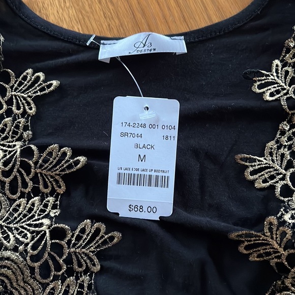 A3 design black and gold bodysuit size medium NWT - Picture 3 of 7
